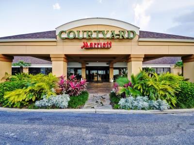 Hotel Courtyard I-10 West/energy Corridor 3*