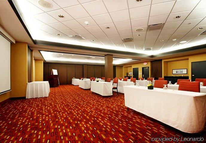Courtyard I-10 West/energy Corridor Hotel 3*
